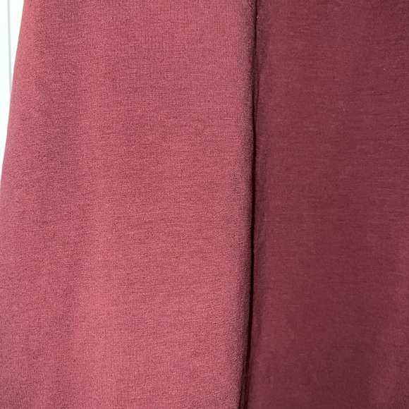 Lululemon Razor Back Tank Size 10 💕🎄👚🎀🎁💝🍁💕🎄👚🎀🎁💝 - Picture 2 of 5